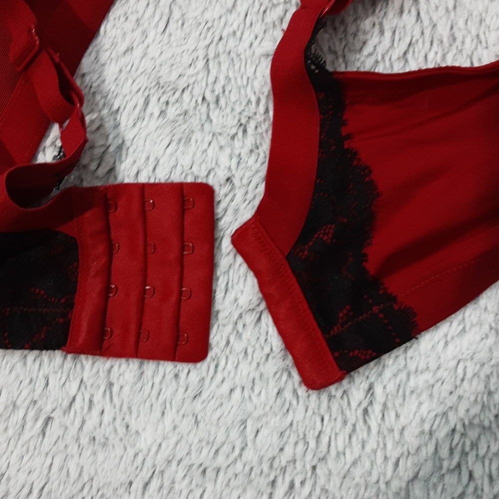 TORRID Women's Bra Underwire Red And Black PUSH UP Lace Bra. Size 46DD. - Picture 8 of 12